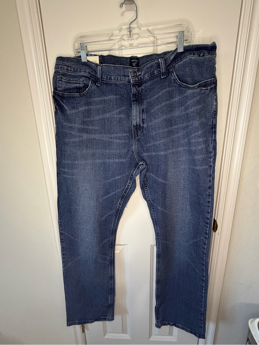 NWT Nautica Men's Straight Jeans in Dark Blue Wash